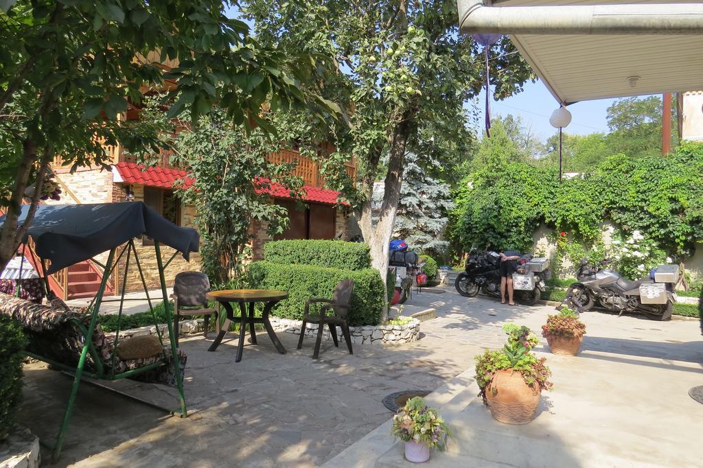 Maghay B&B Hotel In Wanadsor Exterior foto